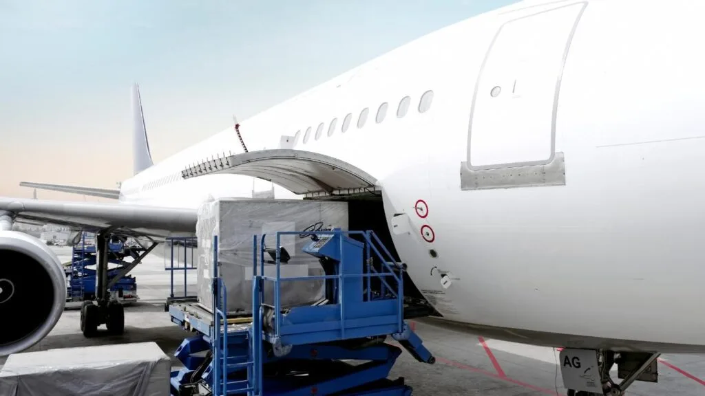 cargo bandara
